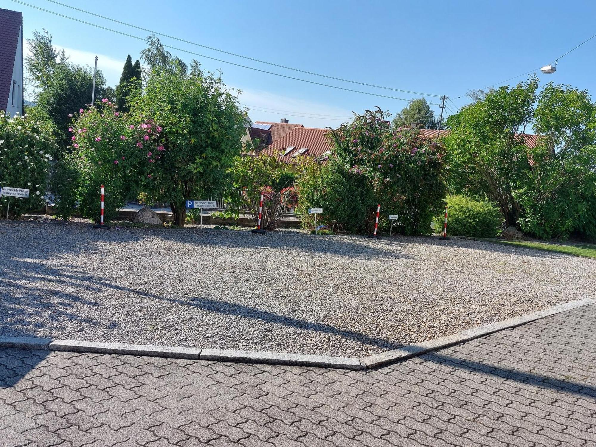 Pension Am Kirchberg Wehringen Esterno foto